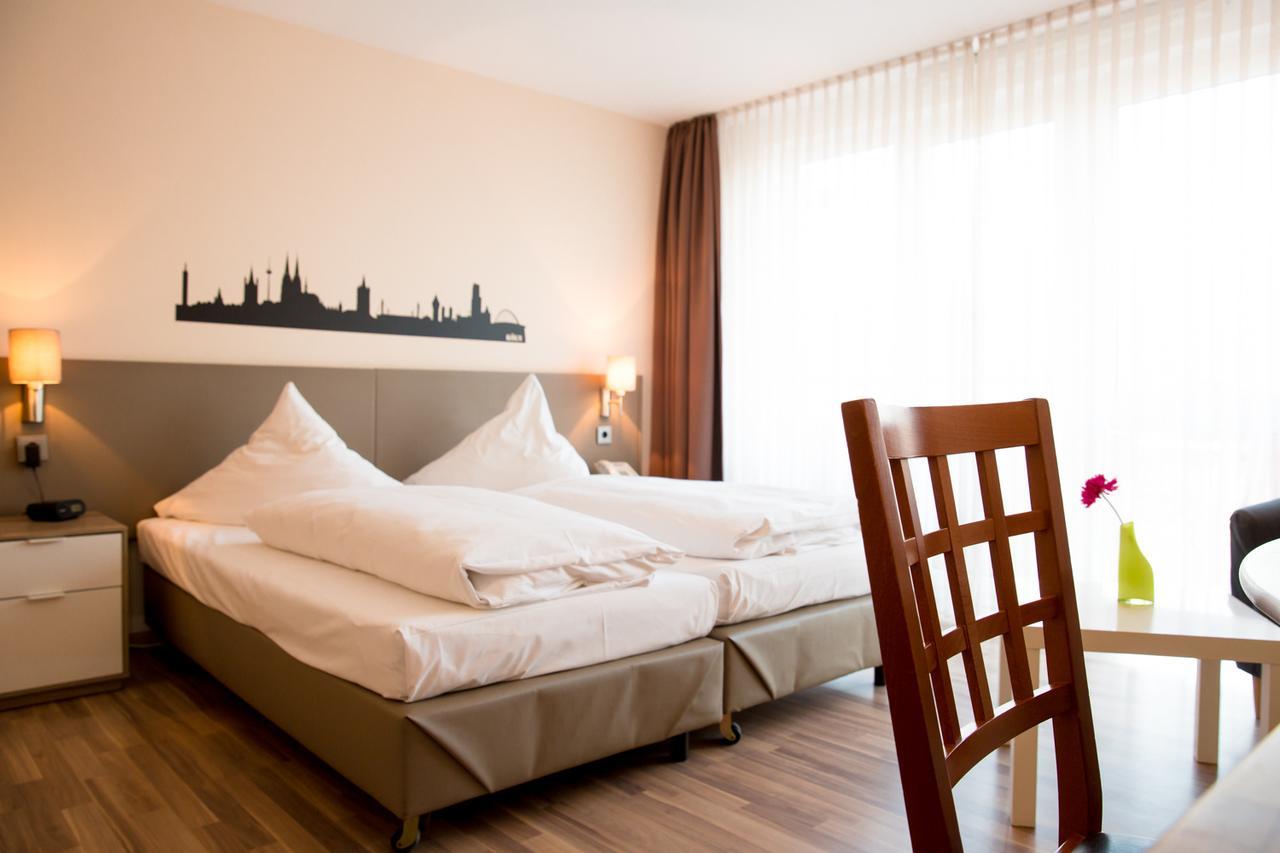 Hotel Drei Kronen Köln Ngoại thất bức ảnh