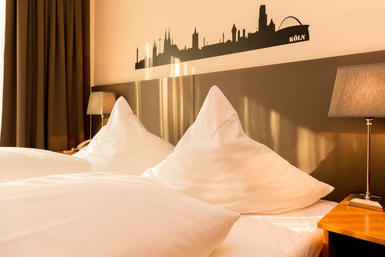 Hotel Drei Kronen Köln Ngoại thất bức ảnh